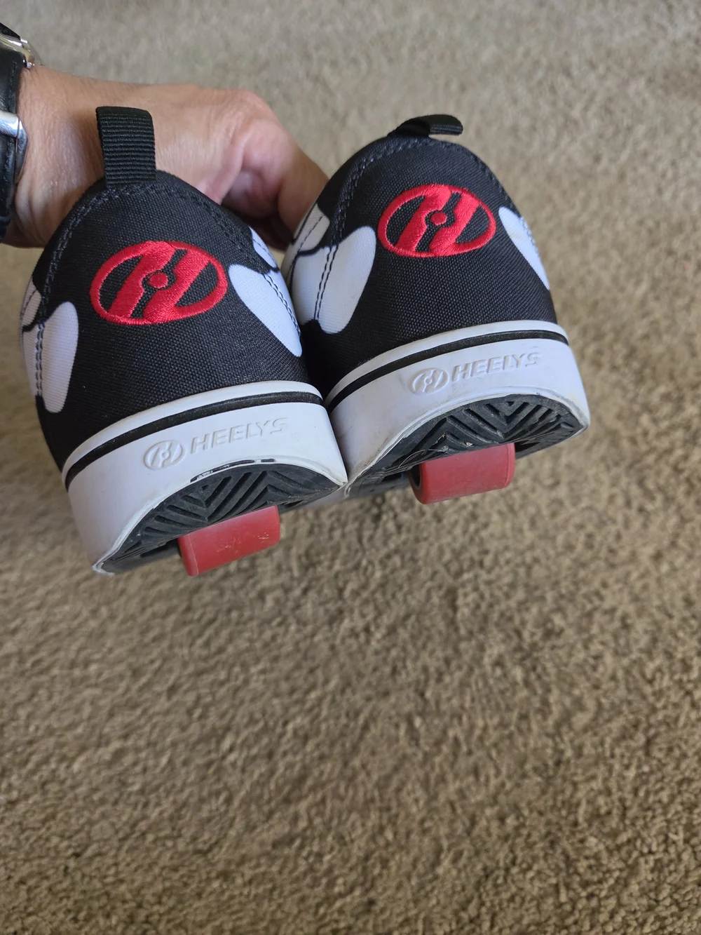 Heelys used size
